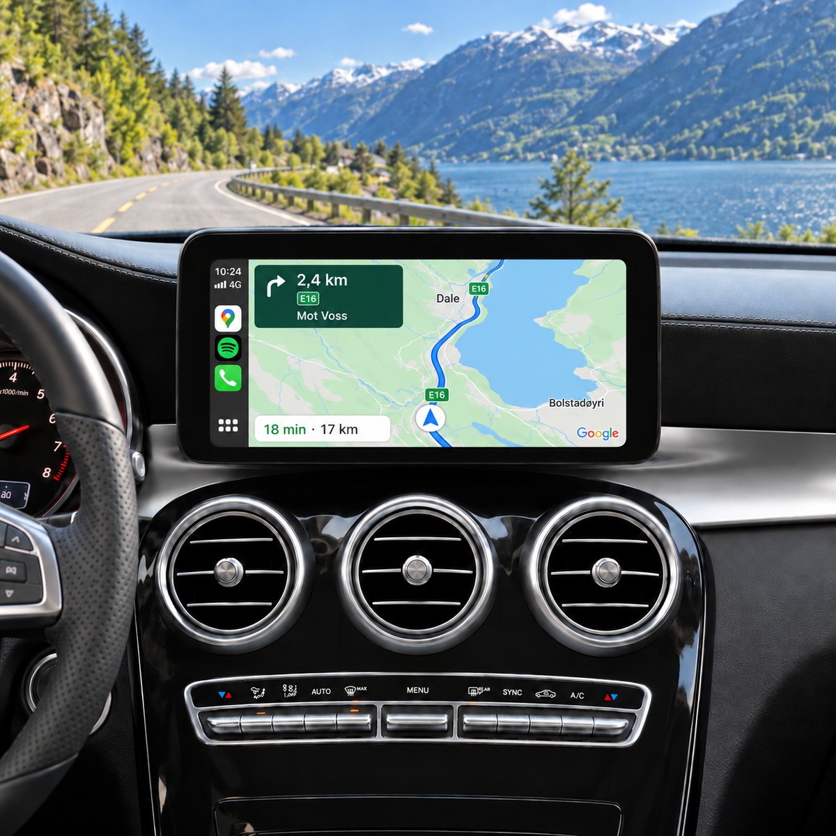 Illustrasjon av 10" CarPlay-skjerm i Mercedes GLC X253 med Google Maps i fullskjerm.