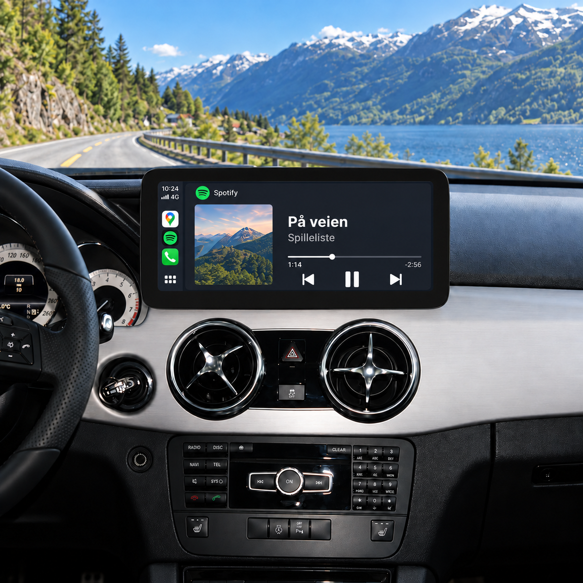 Illustrasjon av 10" CarPlay-skjerm i Mercedes GLK X204 facelift med Spotify-musikkavspilling.