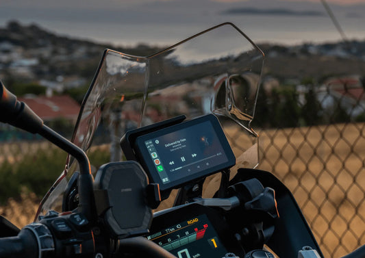 BMW BikePlay 5 Pro – Trådløs CarPlay med Wonder Wheel-støtte